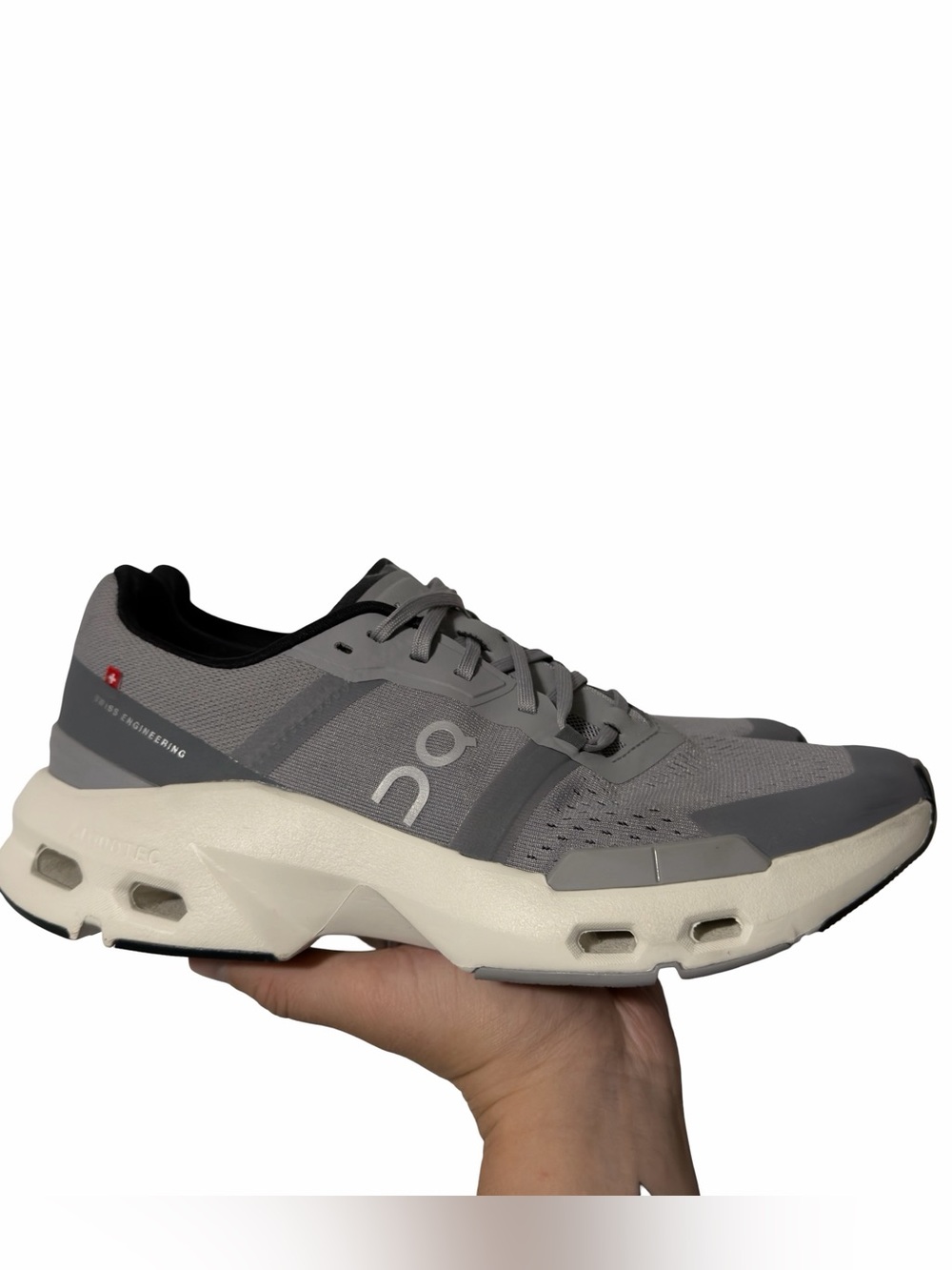 On Running Cloudpulse Alloy Sz 9.5 Looks New